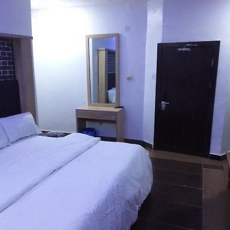 Exclusive Mansion Lekki Phase 1 Hotel Ilado Kültér fotó