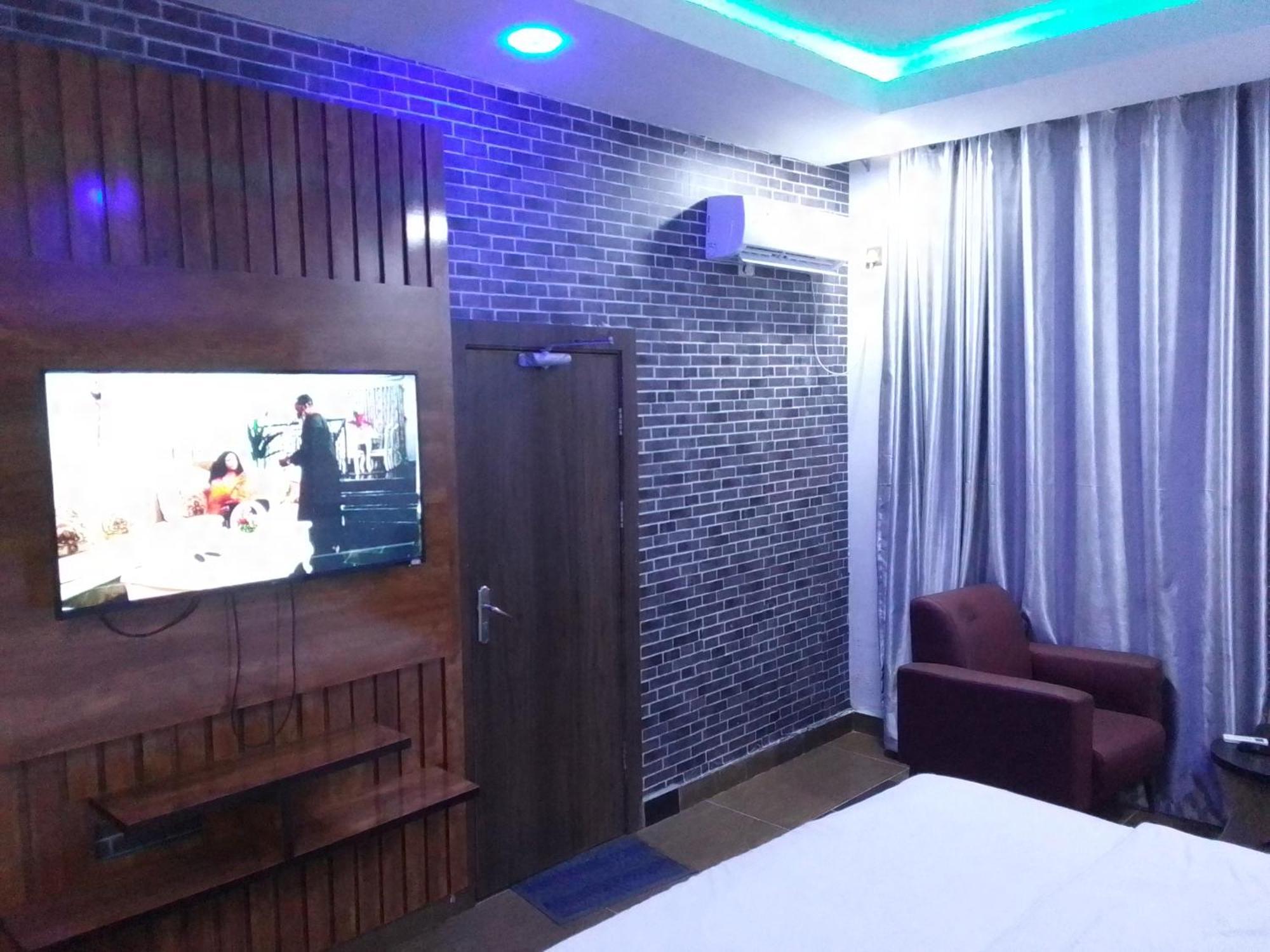 Exclusive Mansion Lekki Phase 1 Hotel Ilado Kültér fotó